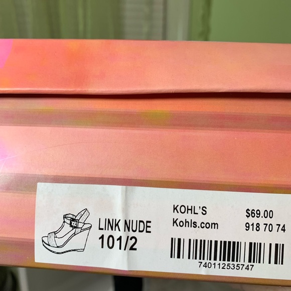 Style Charles Wedge Heels Size 10.5 Taupe/Nude - Picture 7 of 12